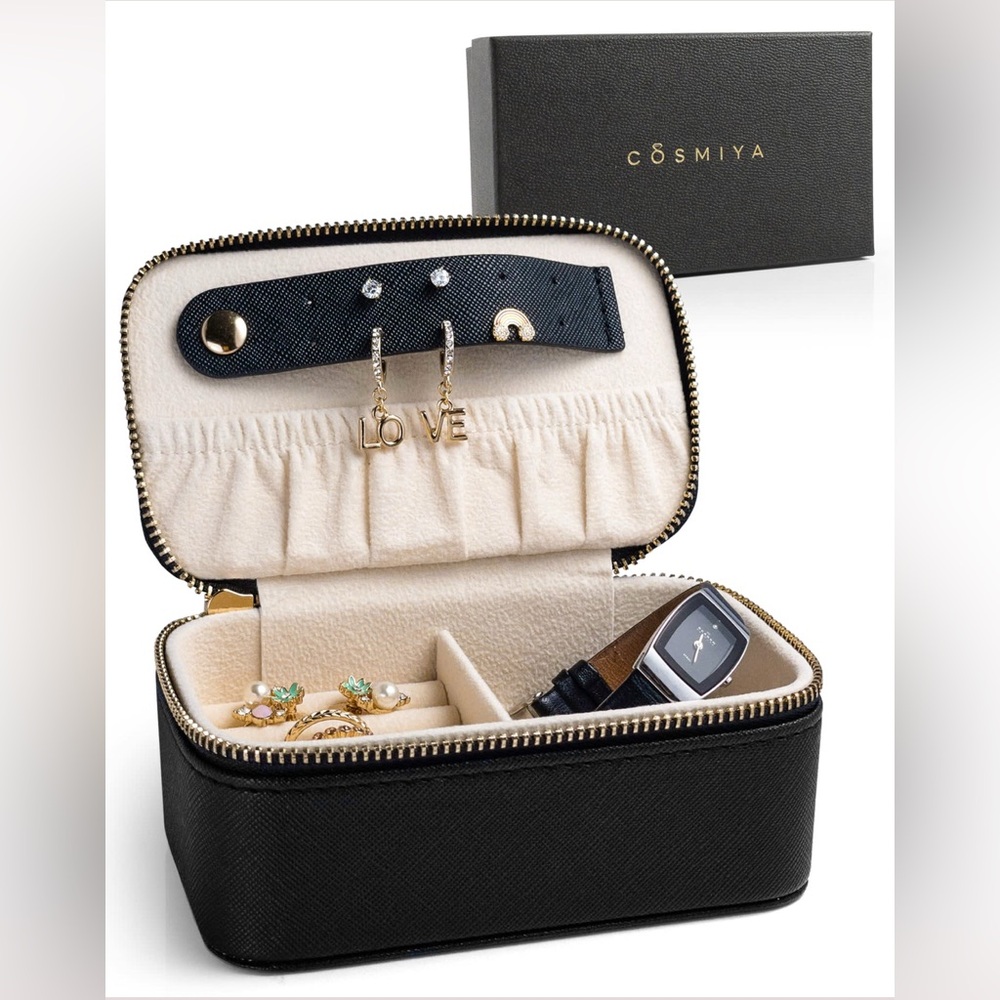 NWT COSMIYA Small Black Jewelry Box with Zipper Closure Perfect for Travel